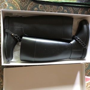 Givenchy rain boots😊